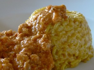Reis mit Bolognese Arrabiata